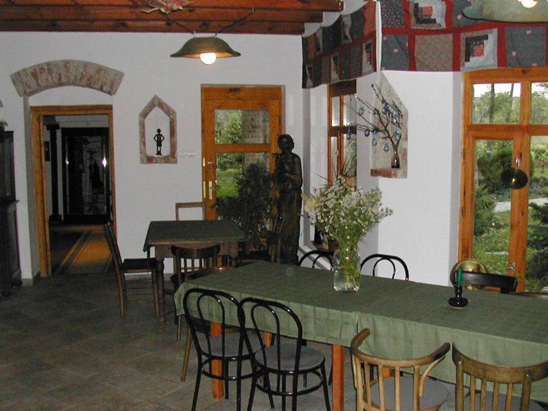 Hôtel Malom Tanya Panzio à Zalacséb Extérieur photo