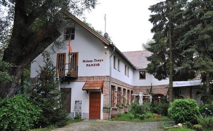 Hôtel Malom Tanya Panzio à Zalacséb Extérieur photo